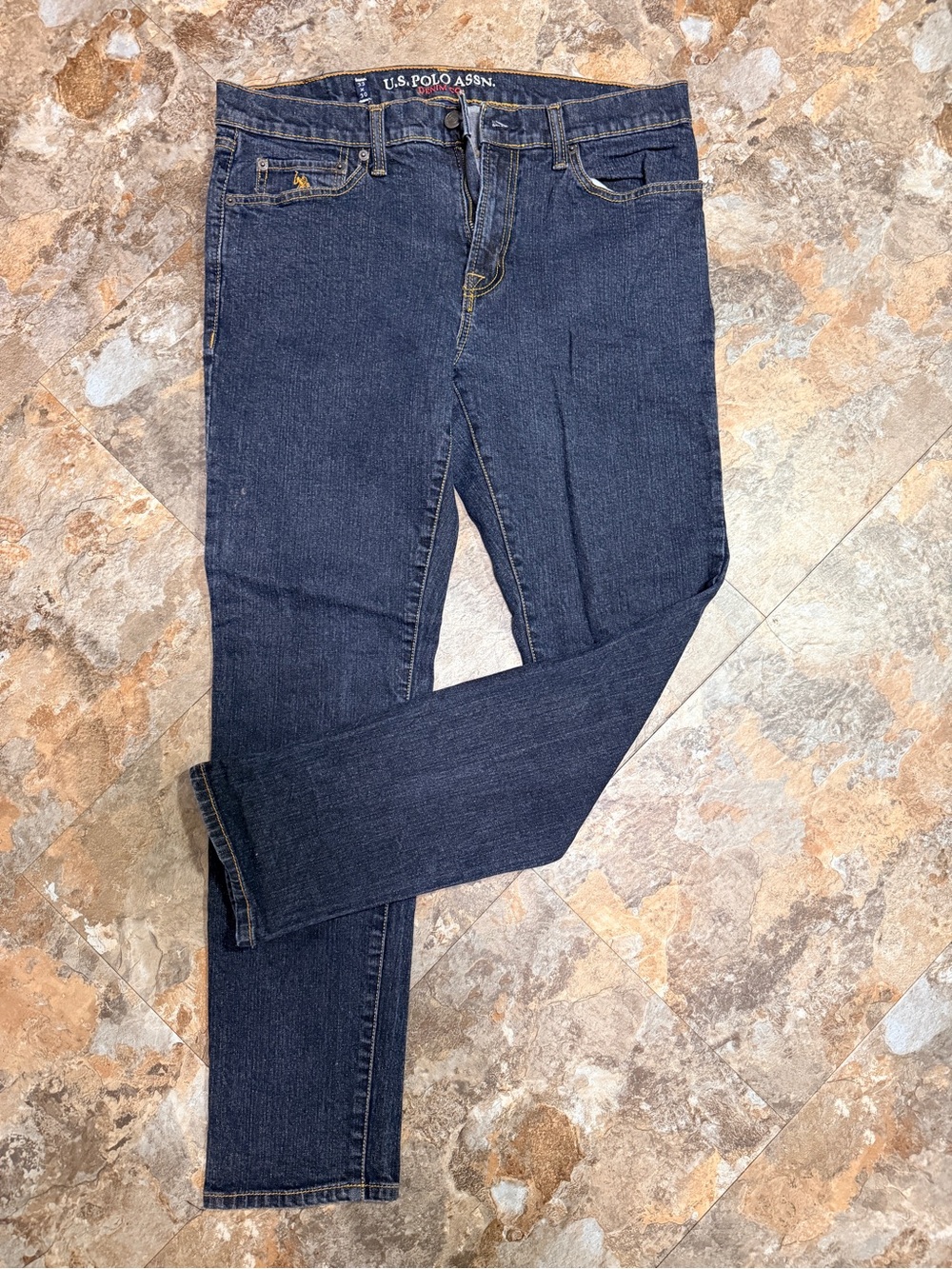 U.S. Polo Assn. Men’s Navy Slim Straight Jeans